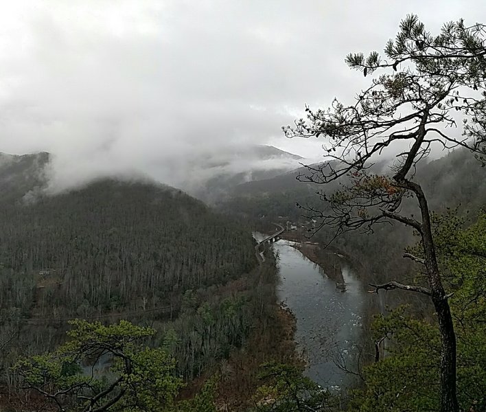 This viewpoint on the AT offers an unbridled view of the Nolichucky River.