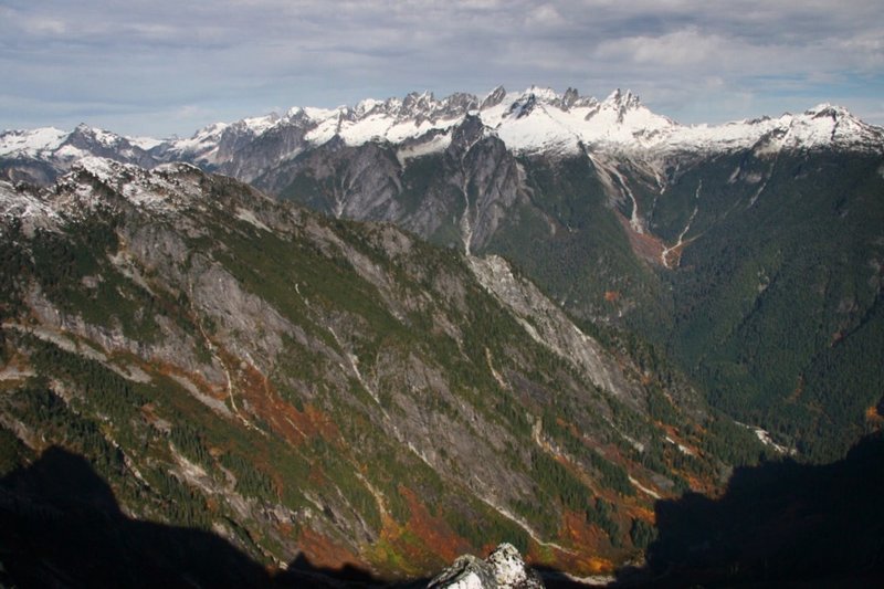 This phenomenal view of the Pickets Range awaits you atop Trappers Peak.