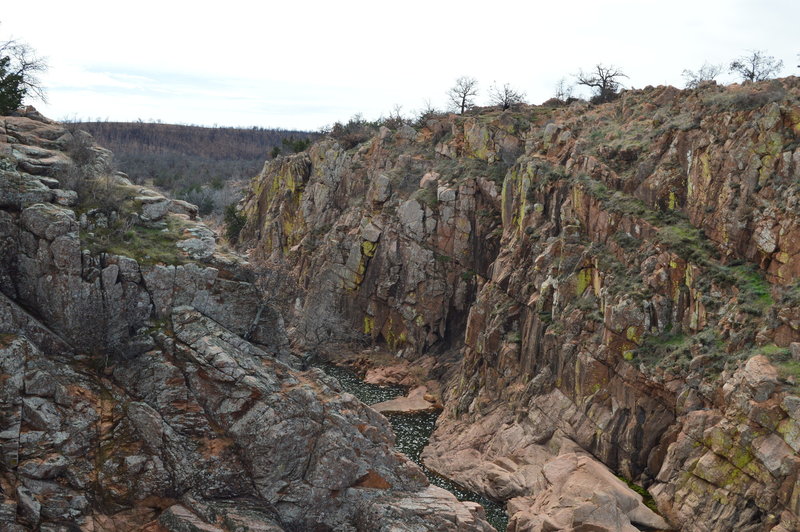 The Kite Trail traverses along these craggy cliffs.