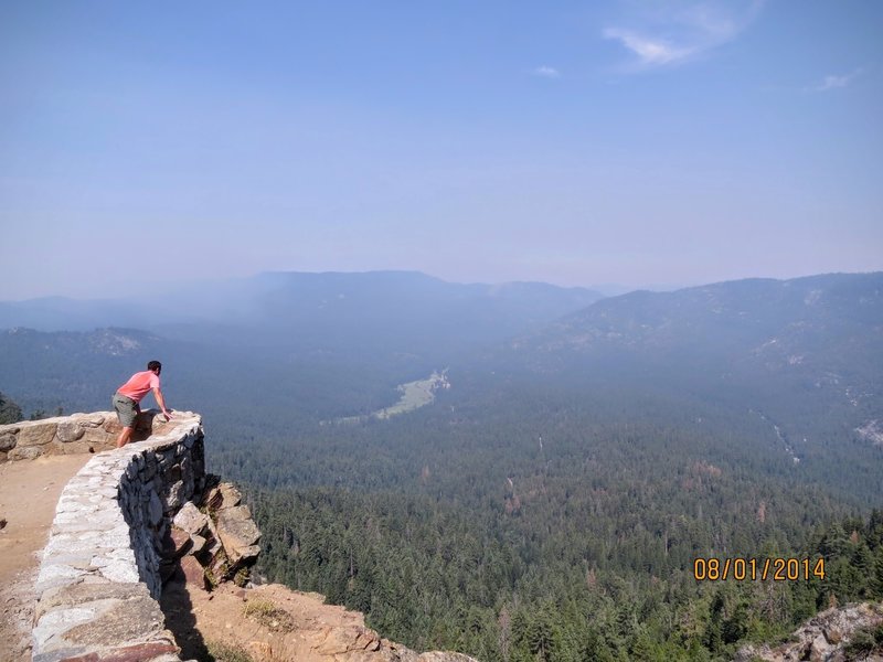 Wawona Point offers a gorgeous overlook of your Yosemite surroundings.