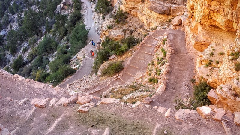 South Kaibab Trail starts with a set of relentless, serpentine switchbacks.