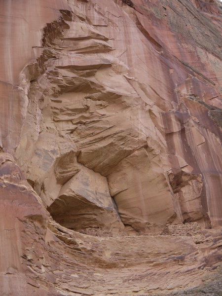 Anasazi cliff dwellings remind you that you're not the first to experience this dramatic landscape.