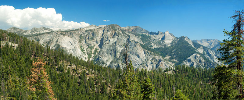 Climbing Kettle Ridge, you'll have awesome views looking toward Monarch Divide. In late summer, this climb is dry, hot, and has no water. It's a mediocre hike until you get beyond this point.