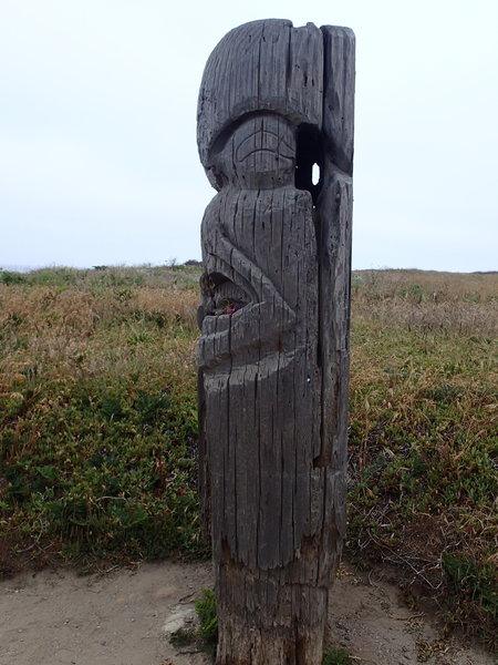 An unexpected totem along the trail.