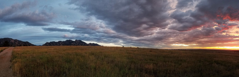 Sunrise and the Flatirons from the top of the hill on Flatirons Vista.