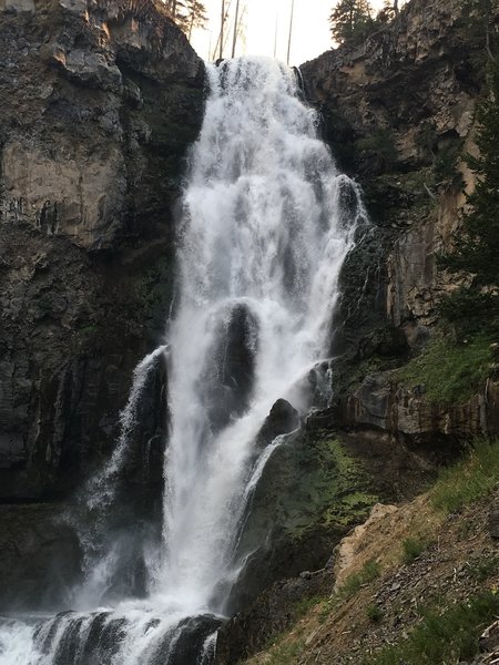 The Gardner River falls 150 feet to form Osprey Falls.