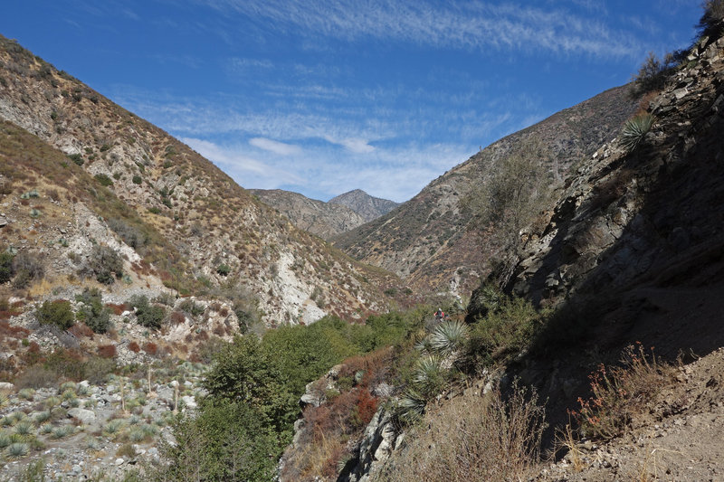 The Bridge to Nowhere Trail travels above the San Gabriel River.