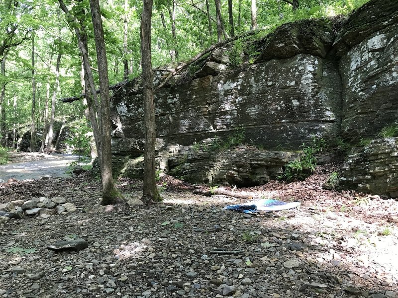 These rock cliffs provide an interesting change of scenery near the first creek crossing.