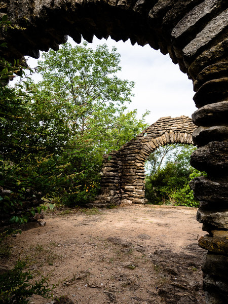 The Canyon Ridge Trail passes through the Rest-A-While CCC Structure.