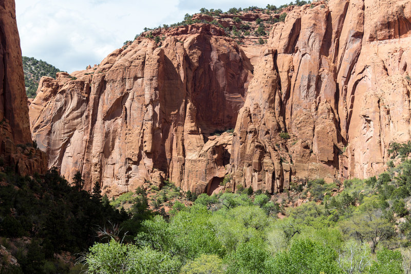 Lamanite Arch from afar.