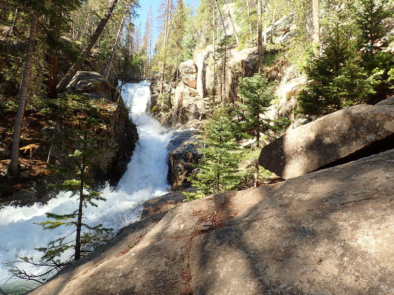 At about 6 miles roundtrip, Browns Creek Falls is a great destination if you don't want to go all the way to the lake.