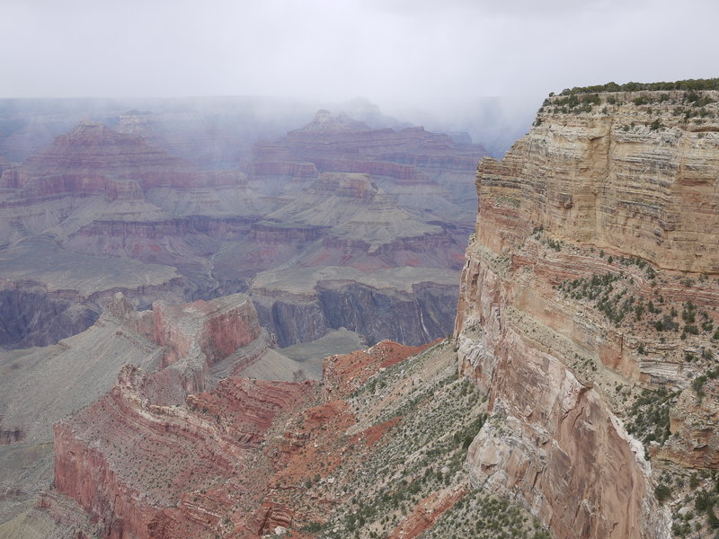 Dana Butte winds down to the Grand Canyon.