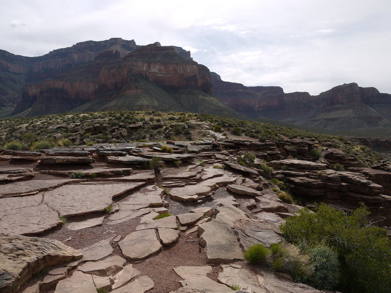 Broken rock surfaces Plateau Point.