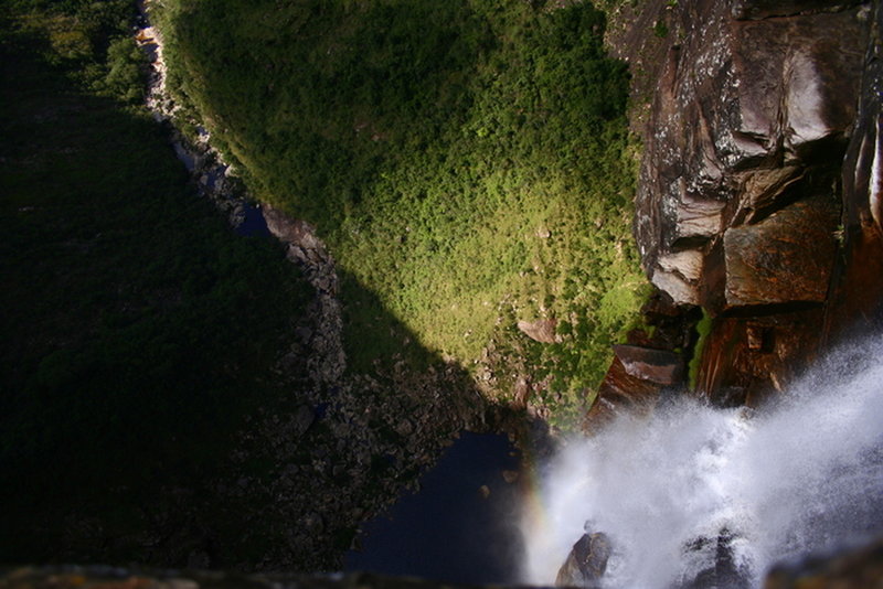 Tabuleiro Waterfall from its summit.