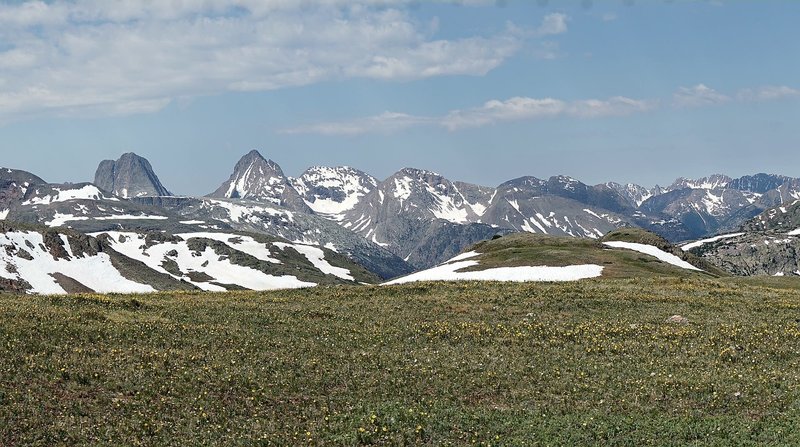 Expansive views of the Grenadier Range from the CDT.