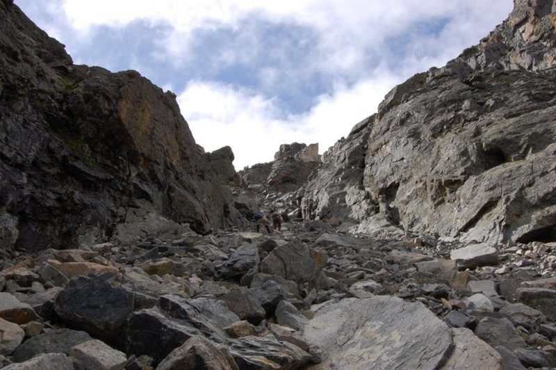 View approaching the coulior of Airplane gully