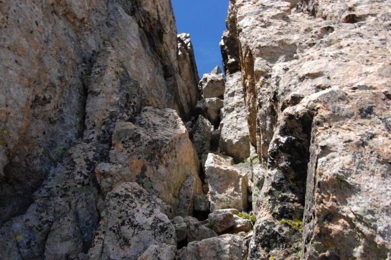 Last scramble up to the summit of Navajo Peak (Class 3)