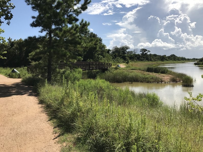 Trail along the water