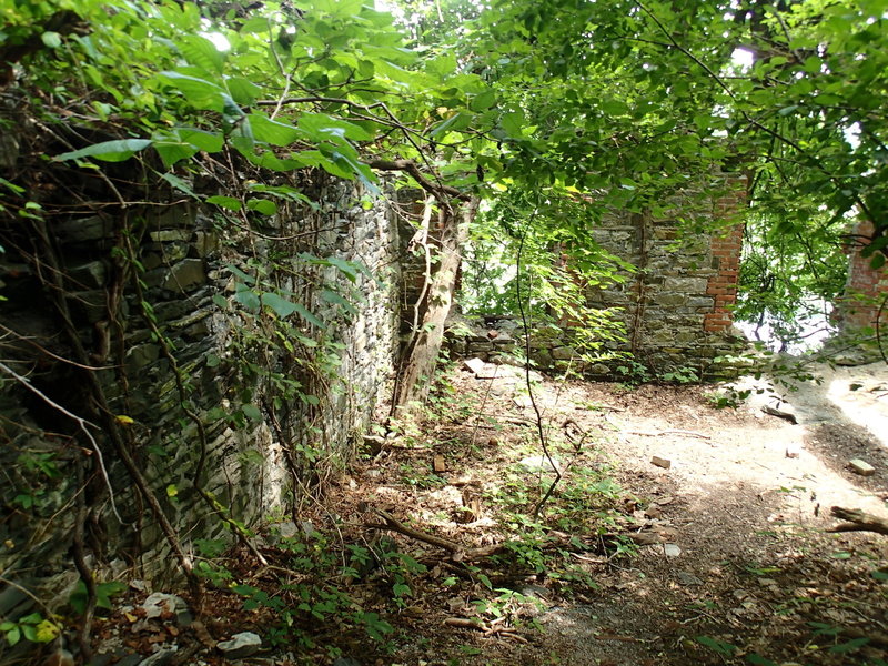 Old stone house ruins along the trail