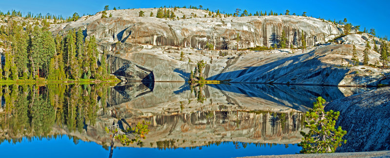 Kaleidoscope: morning reflections in Flora Lake