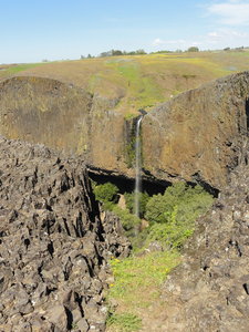 Waterfall at plateau edge, northwest corner