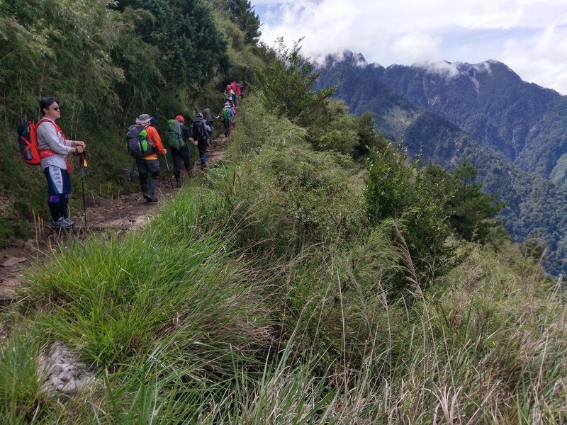 Heading into the clouds on the Tatajia Trail.