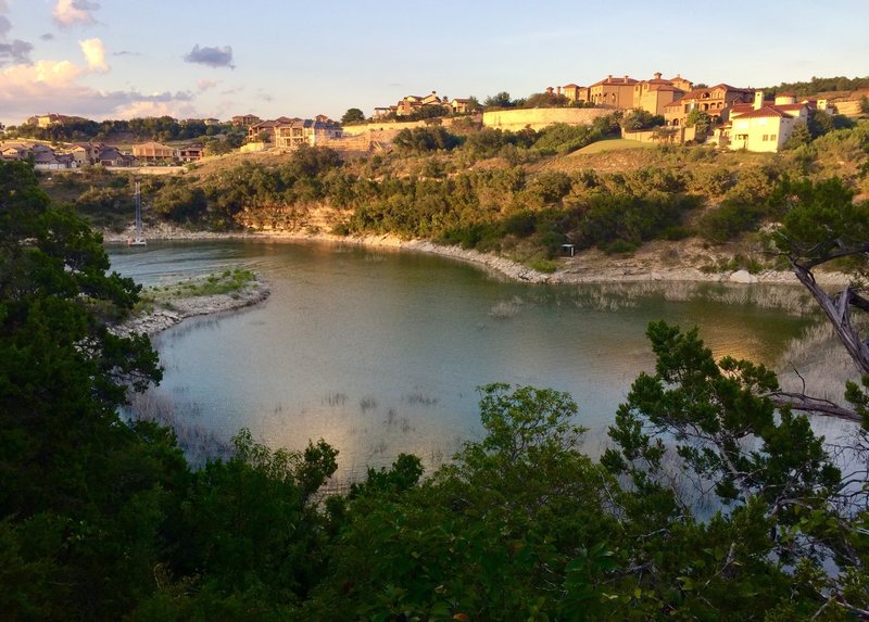 This trail takes you to the little beach finger you see sticking out into the water on the left side of the picture.