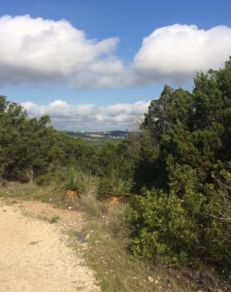 Views from the intersection of Yucca and Hilltop Trails.