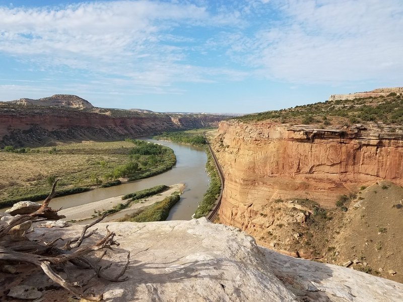 On top of plateau looking down the Colorado River