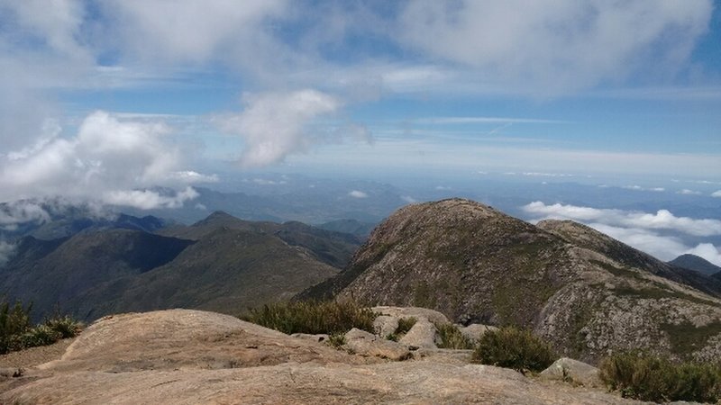 The Alçado Peak seen from the Bandeira Peak.