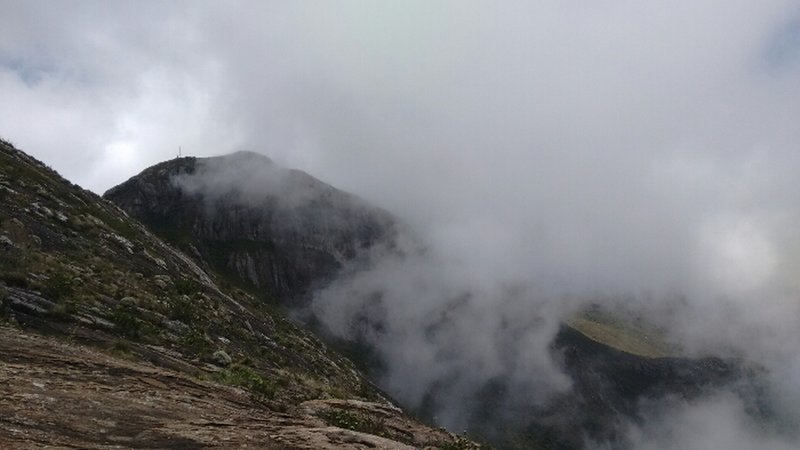 Bandeira Peak seen from Calçado Peak