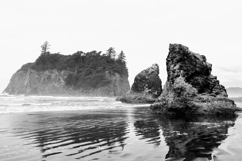 Sea stacks at Ruby Beach.