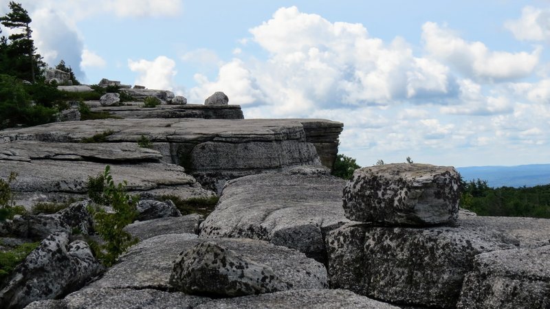 The ledges near Gertrude's Nose have a sheer drop and many deep fissures across the landscape. Be sure to stay on trail as much as possible or risk having to backtrack to avoid an impassable crevice.