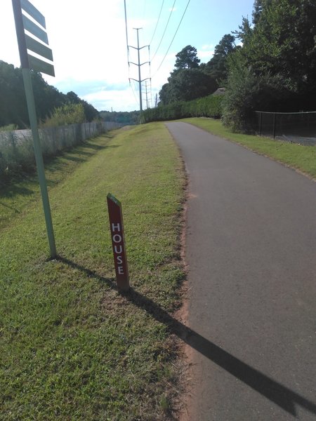 House Creek Trailhead