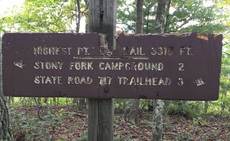 Peak of Seven Sisters Trail