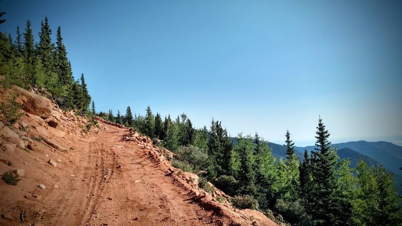 Steep grade and loose scree along the climb to S. Almagre, FS 379A.