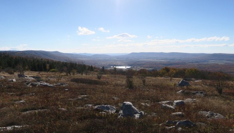 Outlook on Rocky Ridge Trail