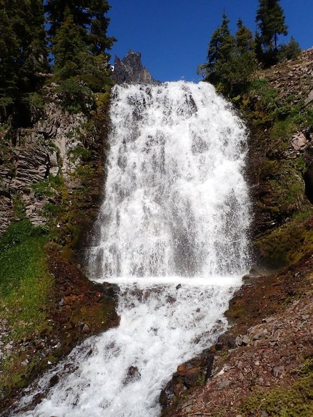 Cottonwood Creek Falls from below.