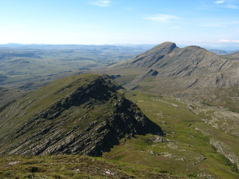 The views from the Three Brothers peaks in Lapinha.