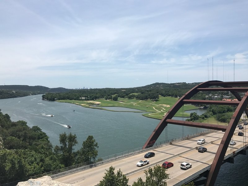 There are excellent views of Lake Travis and the Pennyback Bridge from the overlook