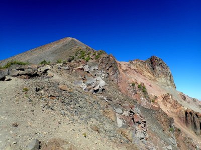Looking up the ridge at the final 1,000 feet to McLoughlin's summit