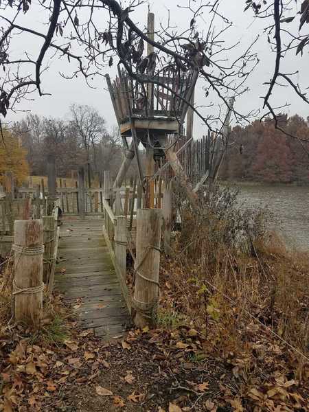 Pirate Bay in November-Powell Gardens