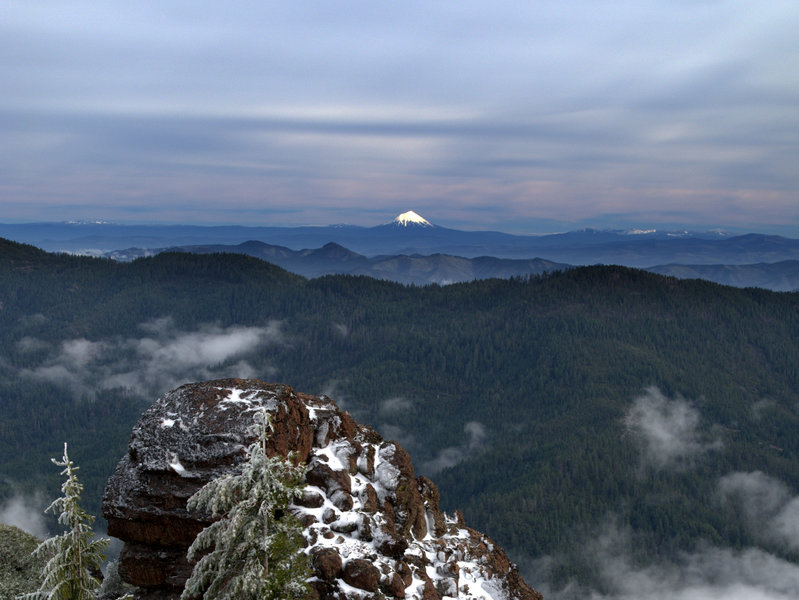 Looking east to Mount McLoughlin from the Kerby Peak Trail