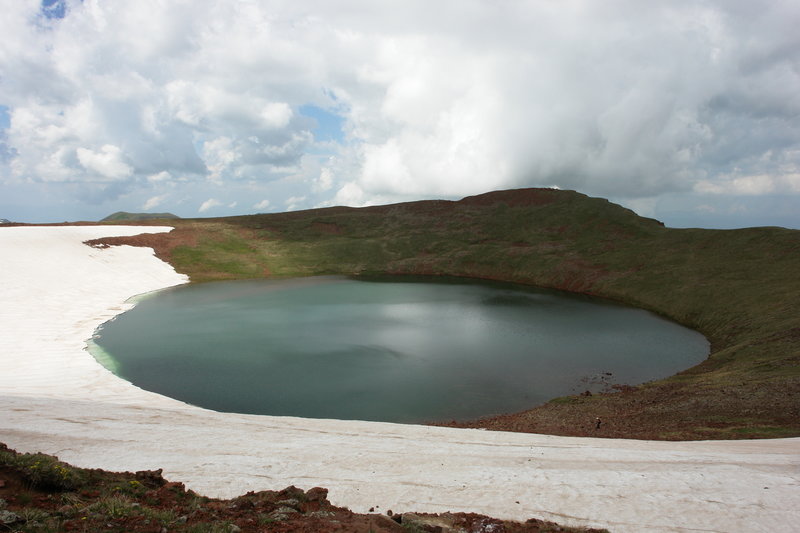 Crater lake on the top of Mount Azhdahak (3597m)