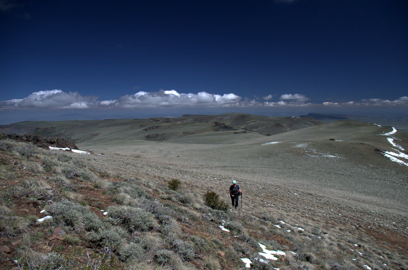 Climbing along the plateau just short of the summit.