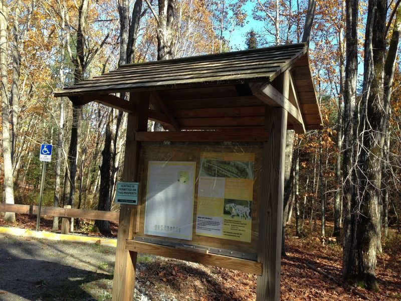 Kiosk sign at start of trail and parking area.