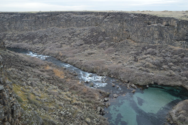 First viewpoint showing the pool and resulting creek