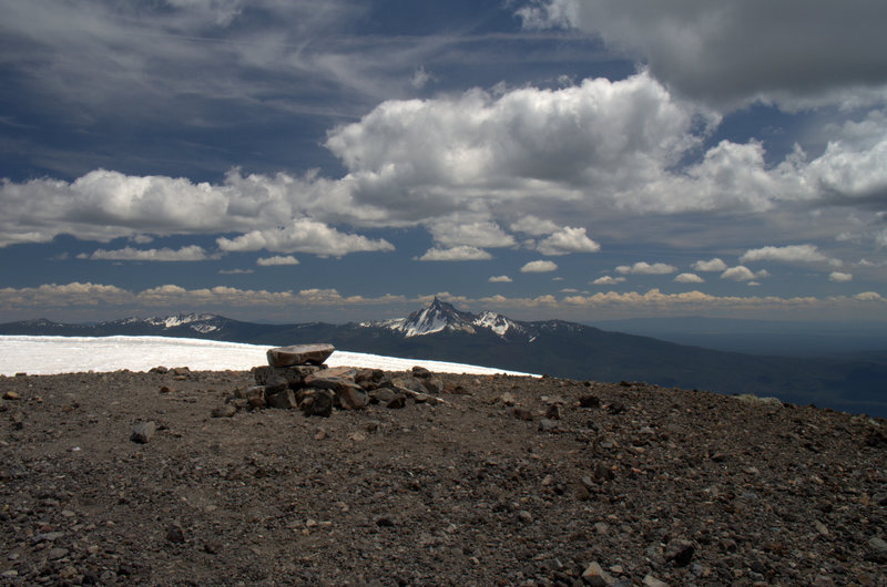 Mount Thielsen from the summit of Mount Bailey