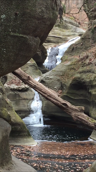 Waterfall at Illinois canyon.