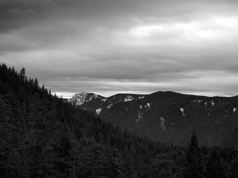 Tanner Butte from the outcrop on Ruckel Ridge